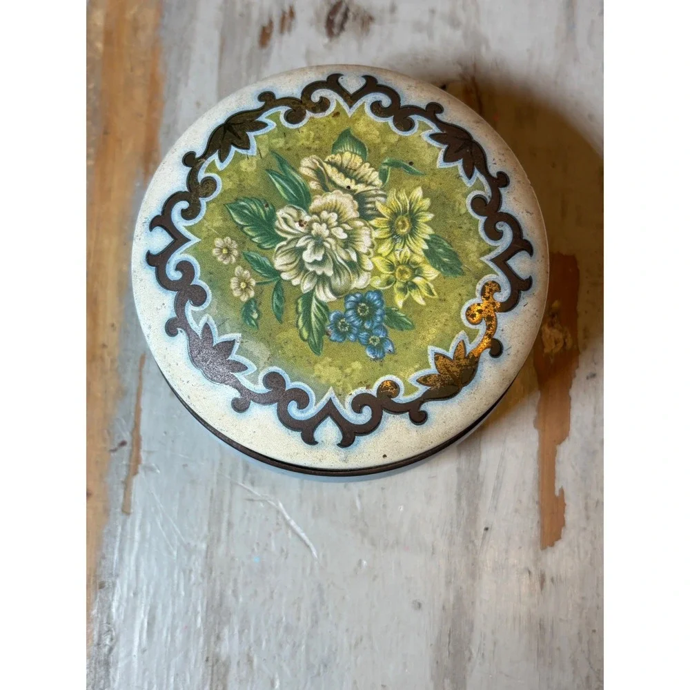 Vintage Daher Floral Round Tin Made In England Mid Century Modern Decor Trinket